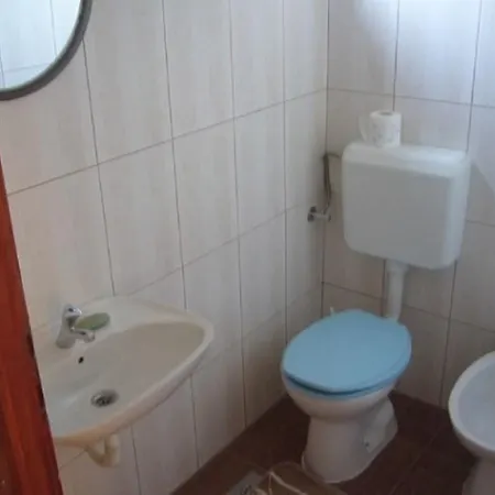 Traditional In Zizanj With Private Garden Otok Zizanj